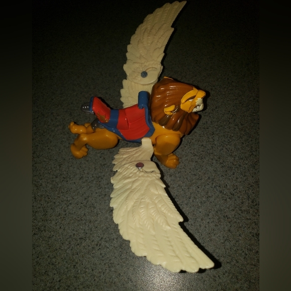 Fisher Price Imaginext DC Super Friends Zeus's Flying Lion - Picture 2 of 11